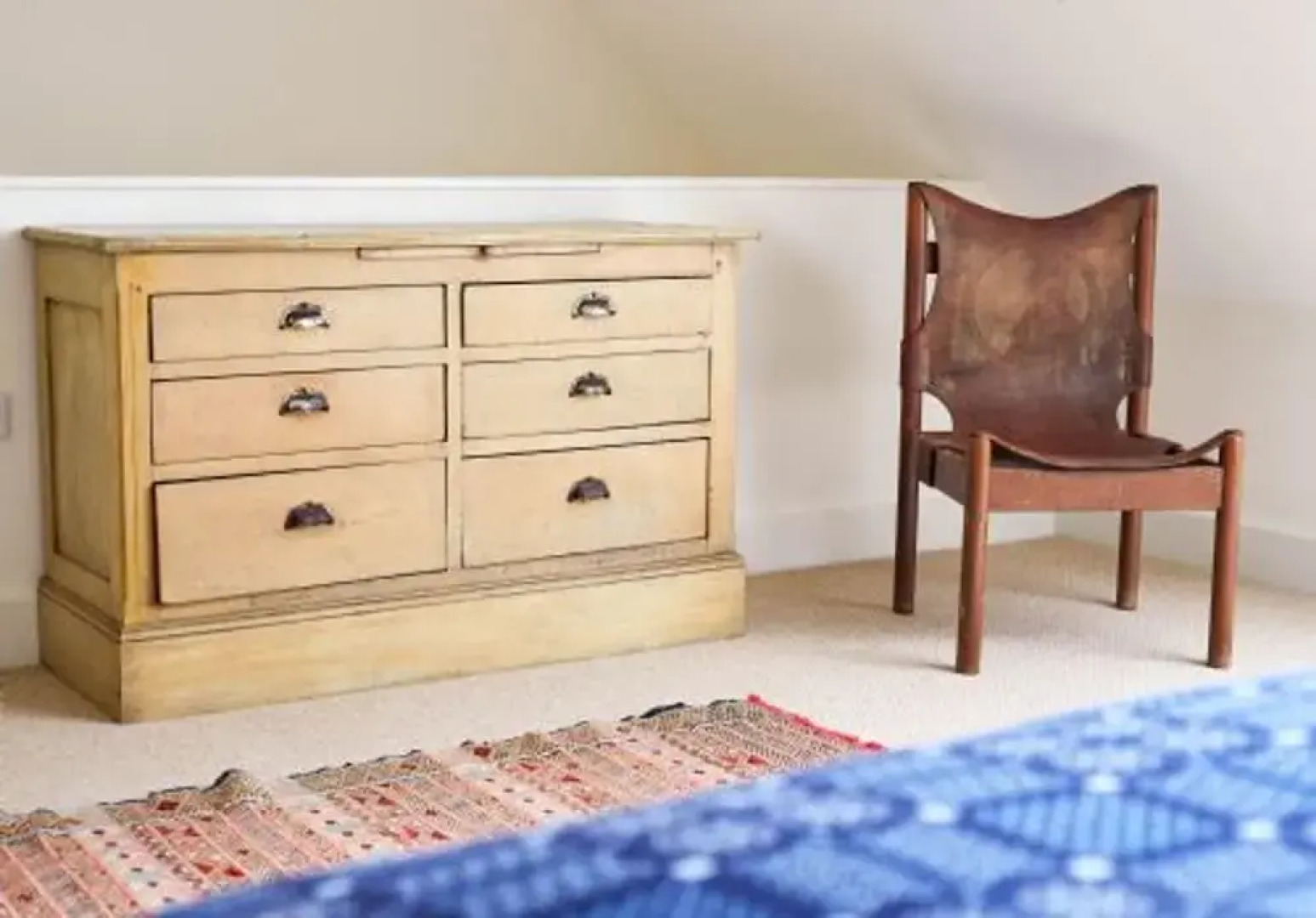 Host Stay Number Two Piglets