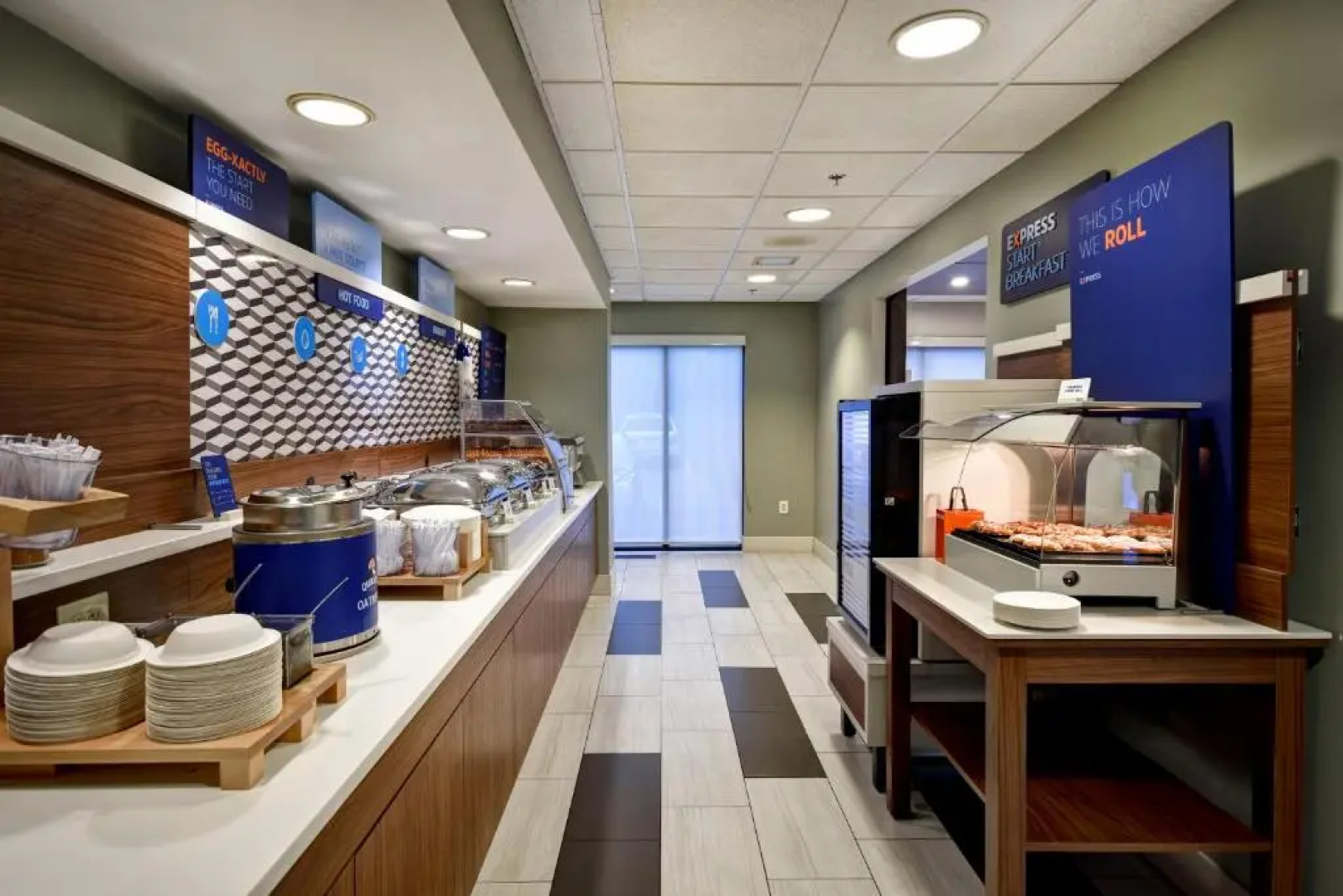 Holiday Inn Express Newport North - Middletown by IHG