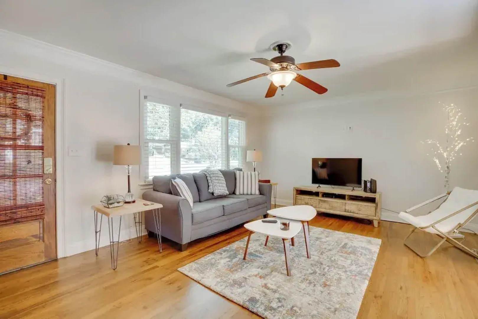 Contemporary Athens Home < 2 Miles to Uga!