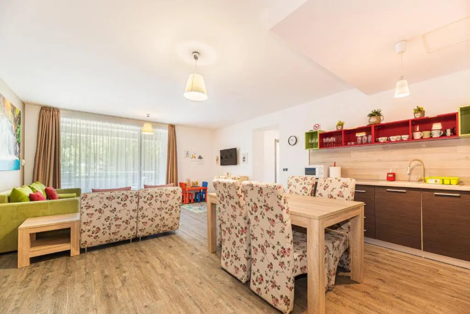 Fabulous Views Silver Mountain 3 Rooms Apartment