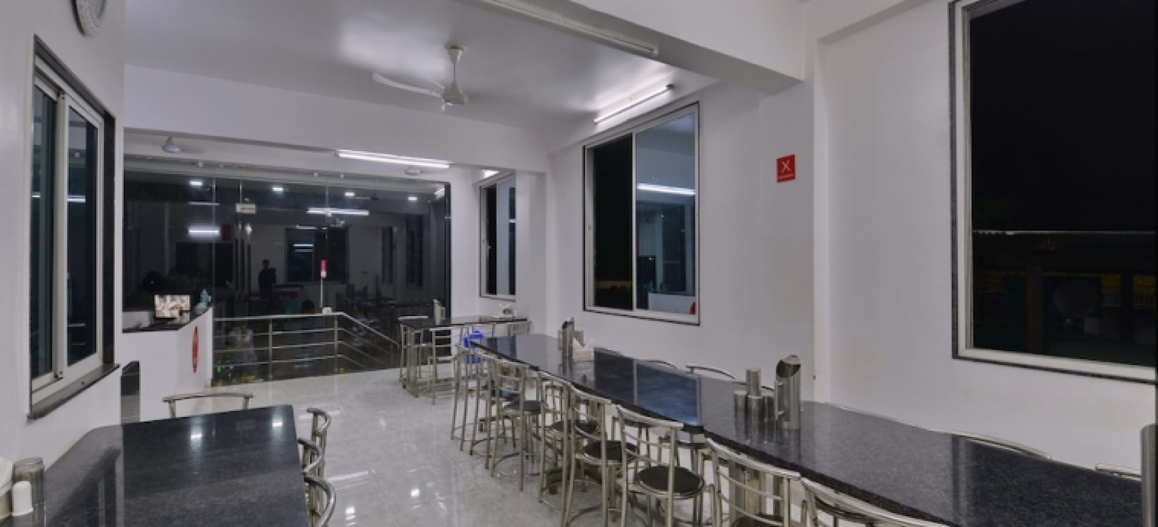 OYO 22977 Hotel Alpine