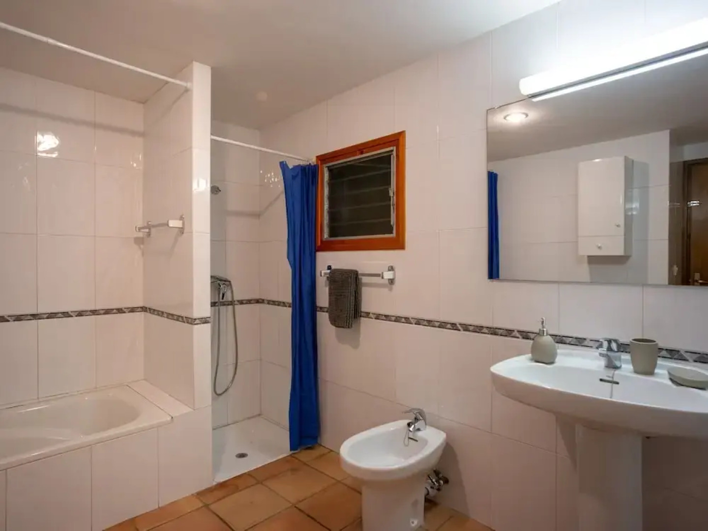 Vibranr Holiday Home in Aiguaviva With Swimming Pool