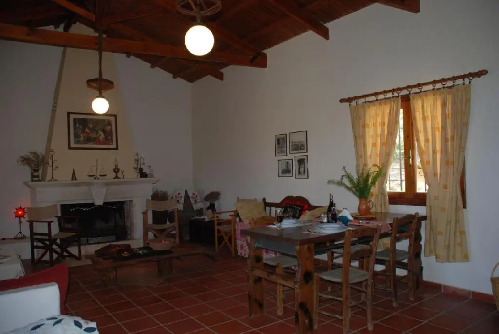 Villa Lofos Wood & Stone