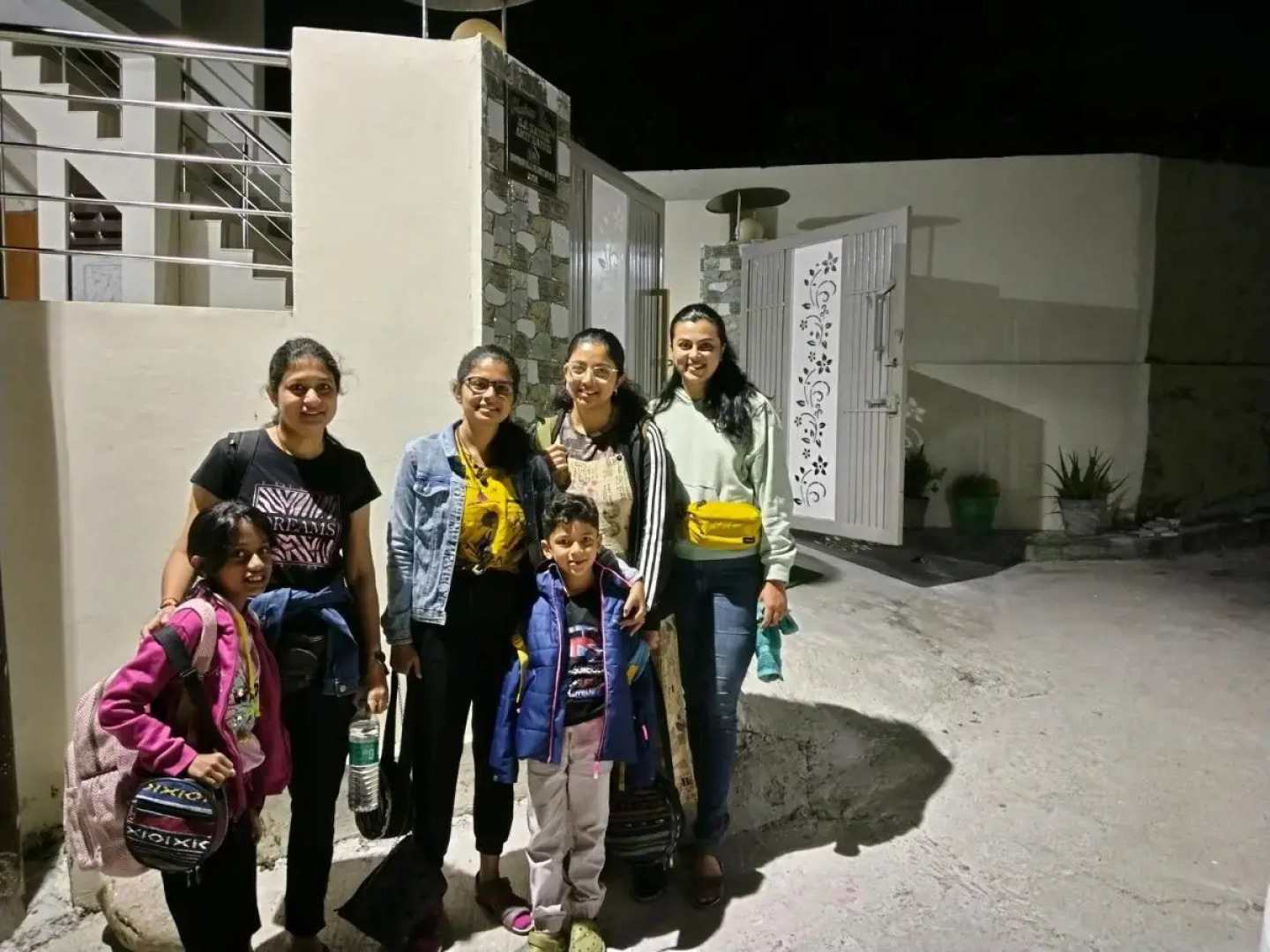 Airport Luxury Nature Valley Homestay