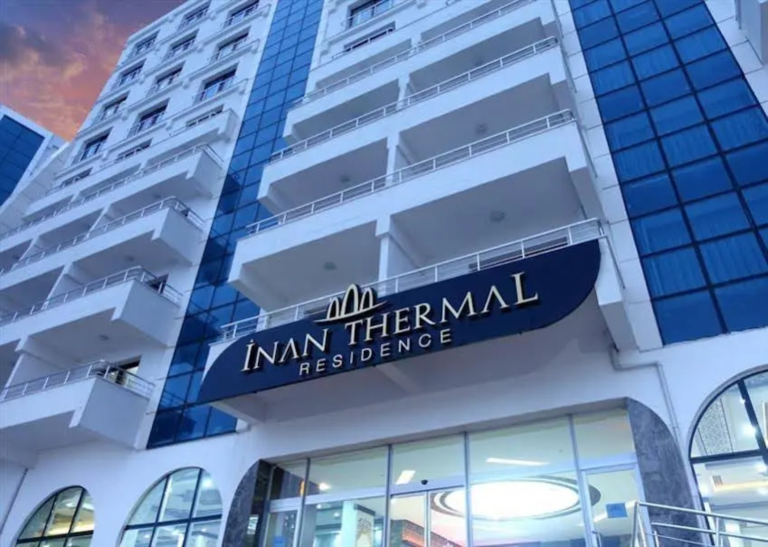 Karen Thermal Residence