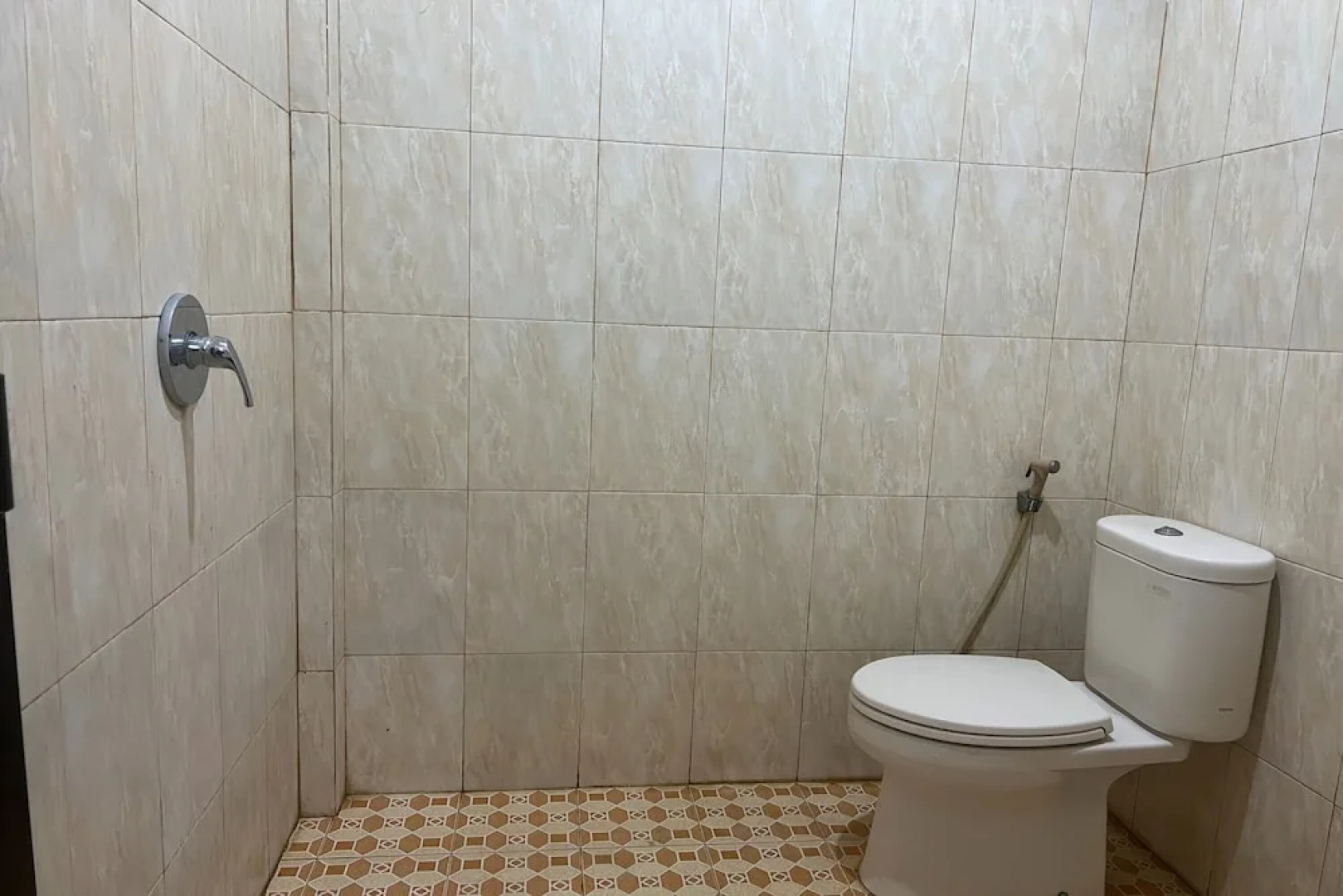 Hotel O Karunia Kost & PenginapanNearSiring Marabahan (Ulek Barito)