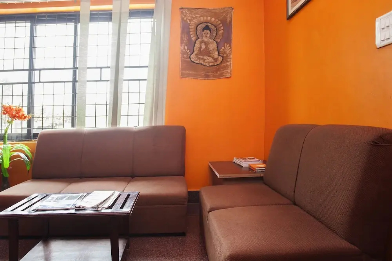 OYO 490 Hotel Royal Stupa