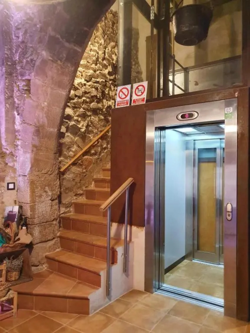 EVA & TRAVEL - Baronia - L'Escoleta 3