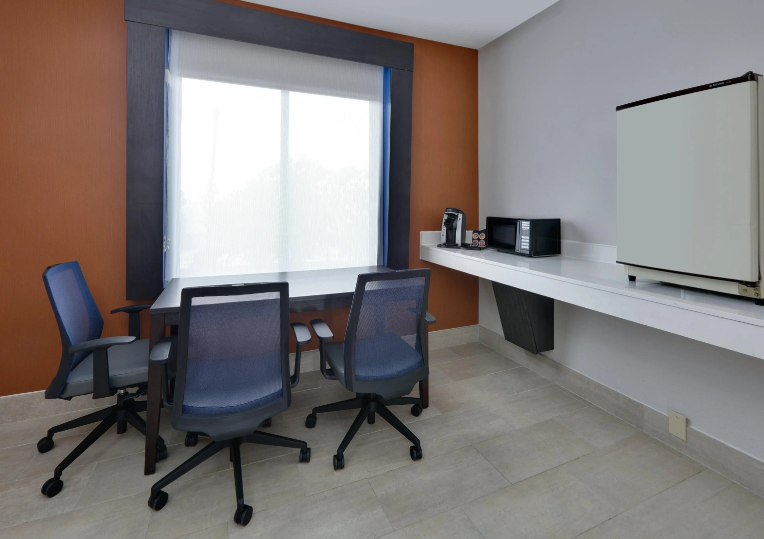 Holiday Inn Express Hotel & Suites Dallas - Duncanville by IHG