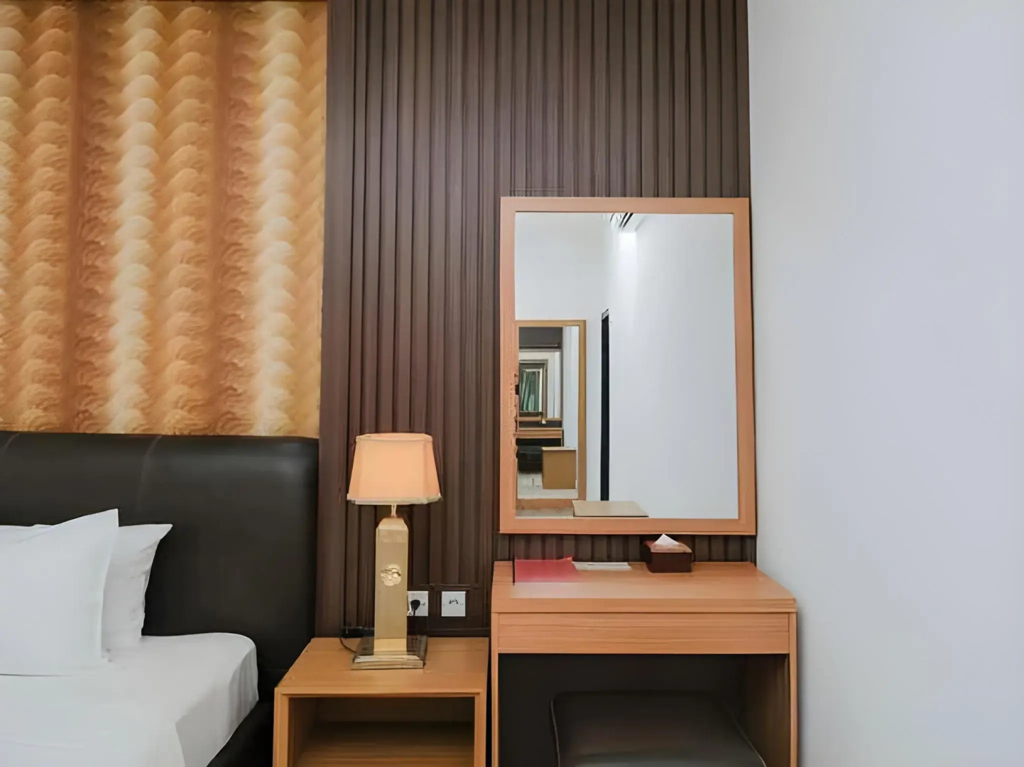 The GRAND PALACE Hotel - YOGYAKARTA