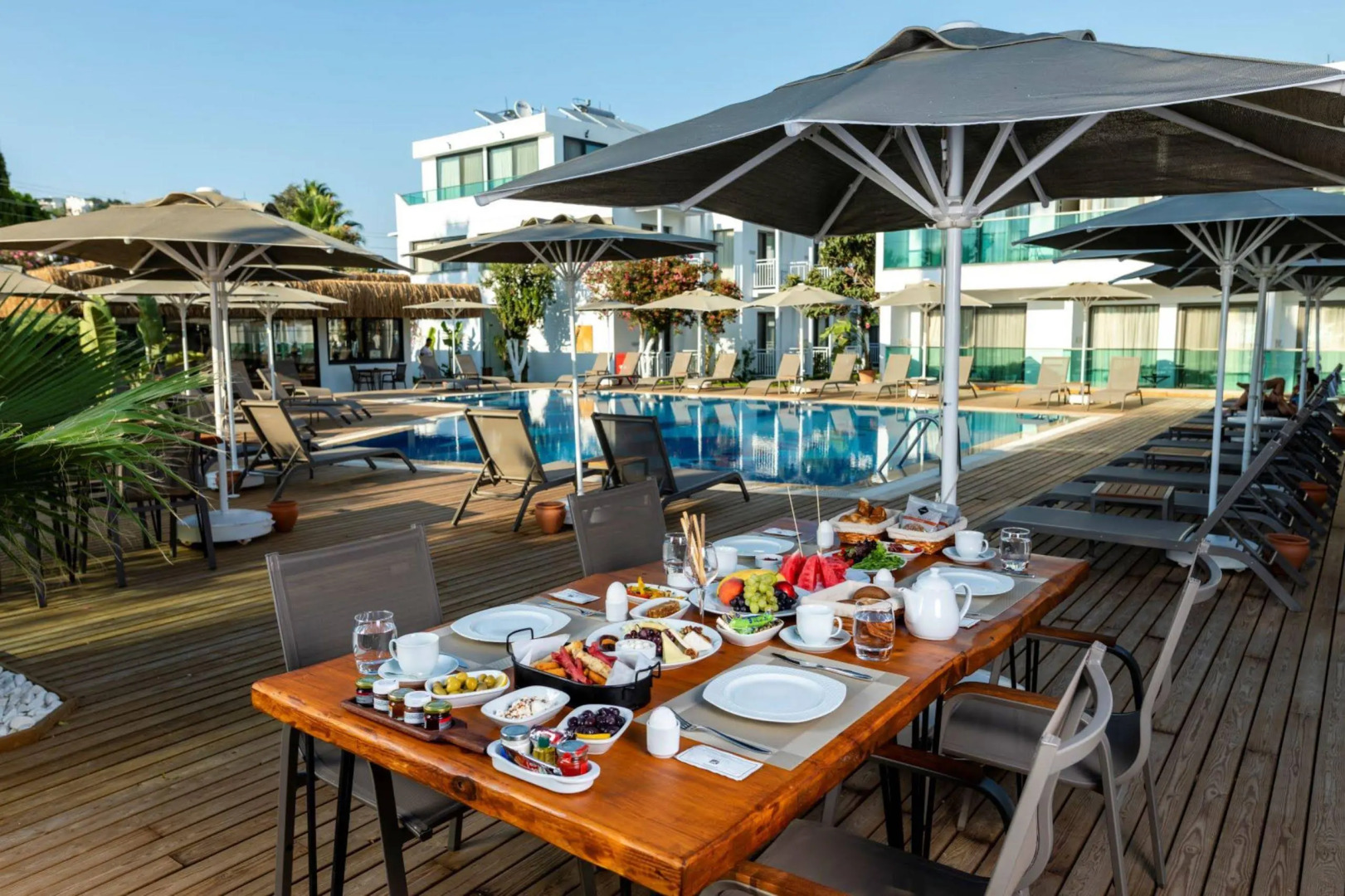 Yalıpark Beach Hotel