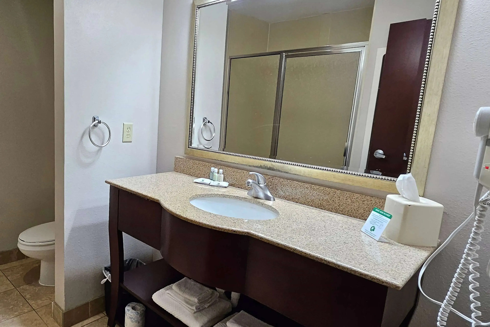 Ramada by Wyndham Burkburnett / Wichita Falls