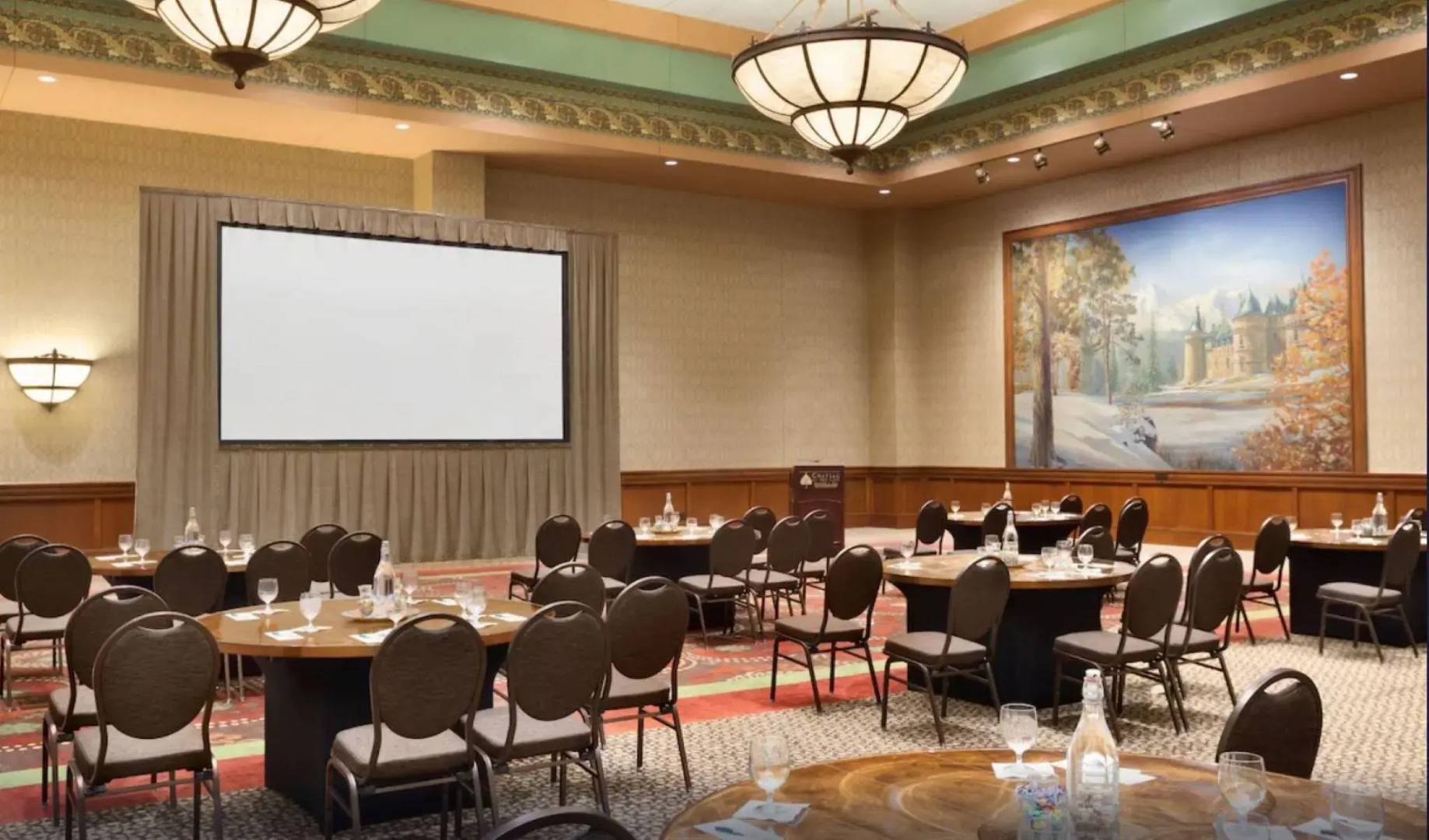 Chateau On The Lake Resort Spa and Convention Center