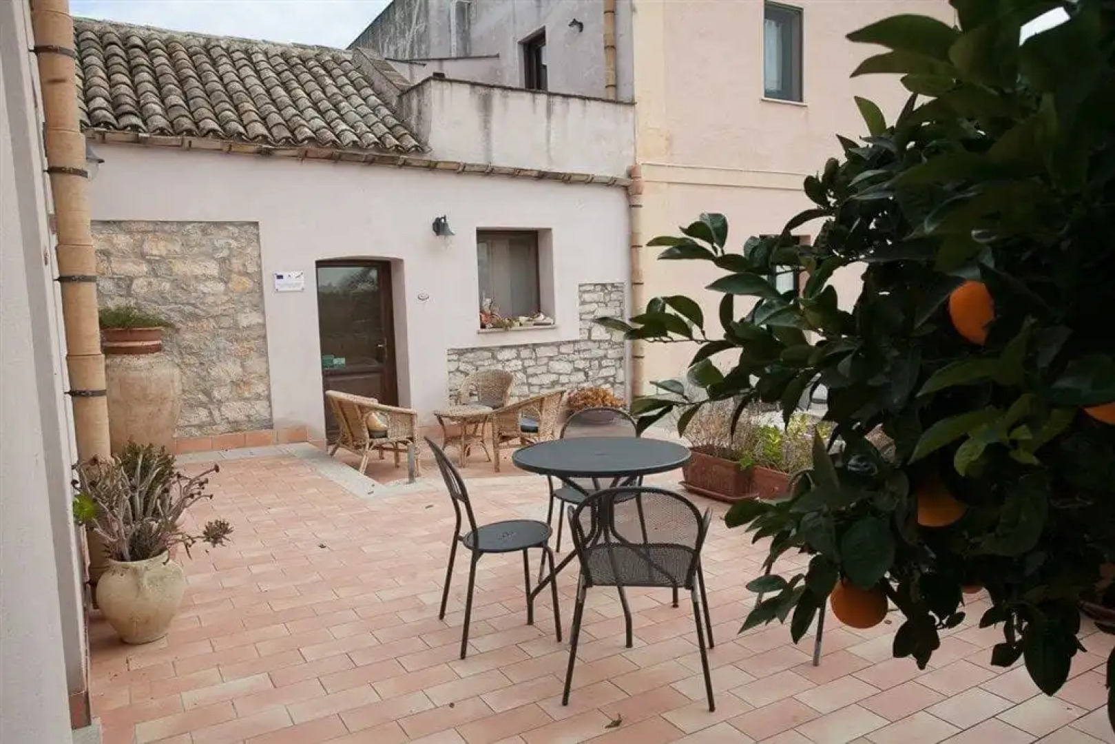 Agriturismo Baglio Donna Santa