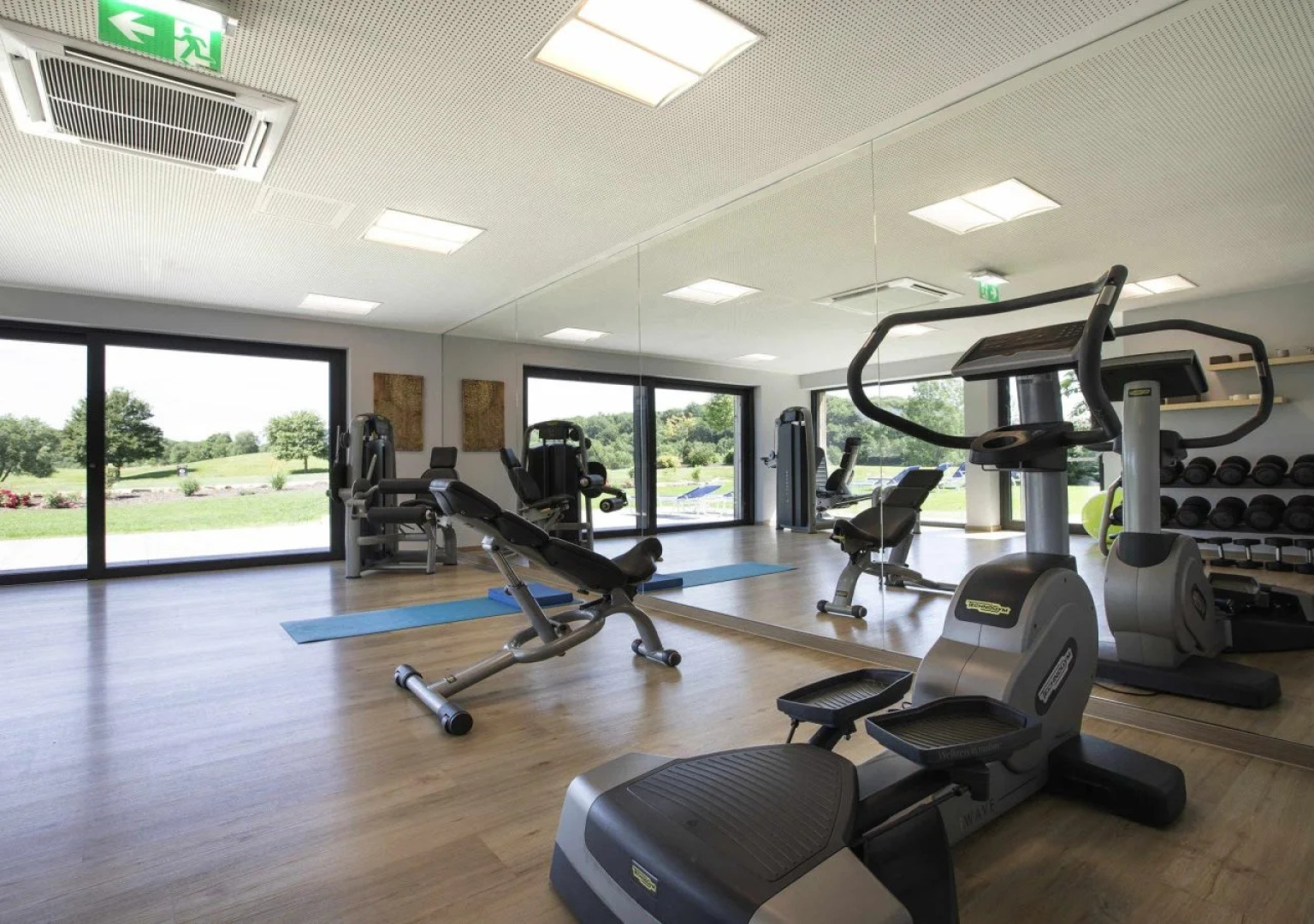 Hotel Mercure Luxembourg Kikuoka Golf & Spa