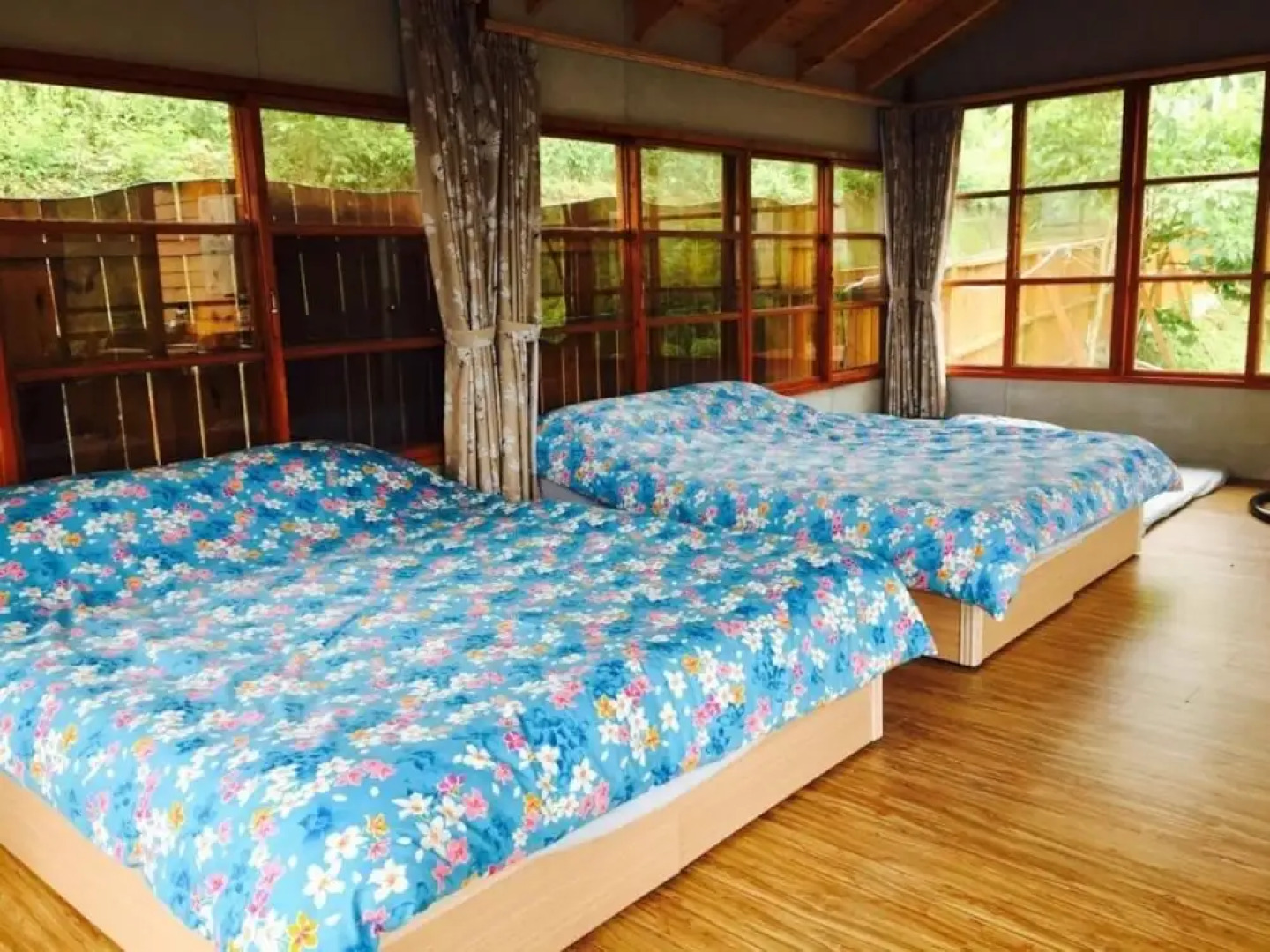 Miss Travel Camping Cottage