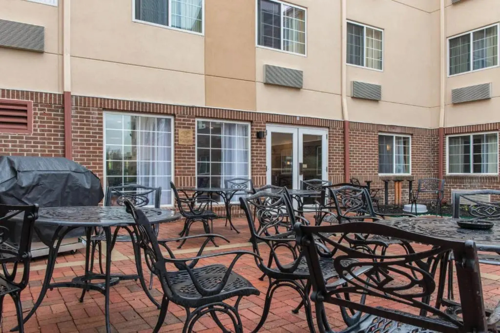 MainStay Suites Pittsburgh Airport