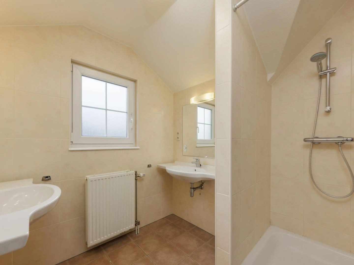 Villa with Sauna in Cochem near Golf Course