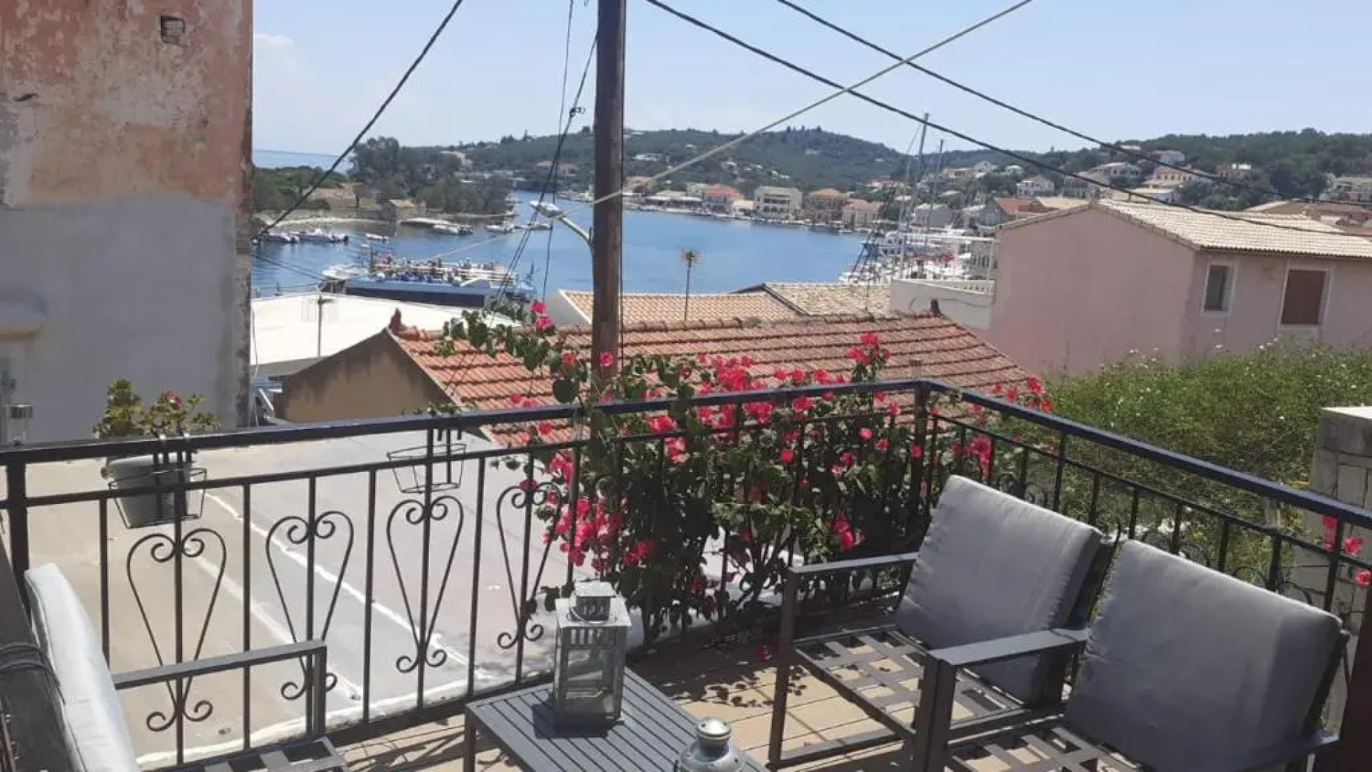 Paola's Full Sea View House