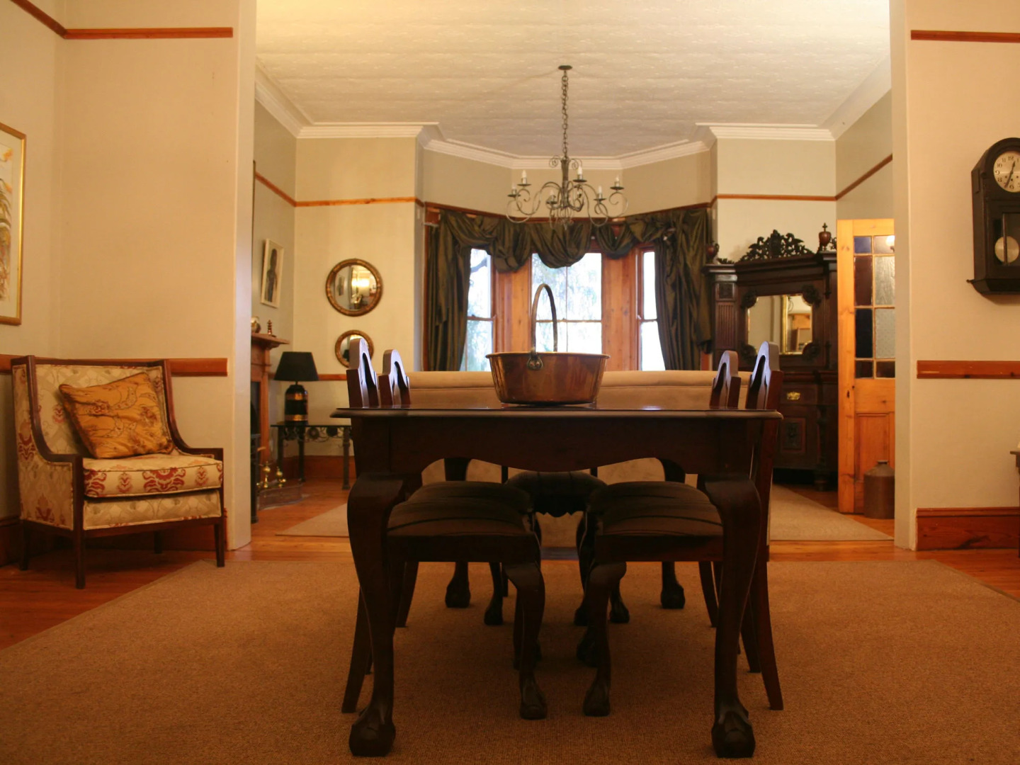 Leeuwenbosch Country House - Amakhala Game Reserve