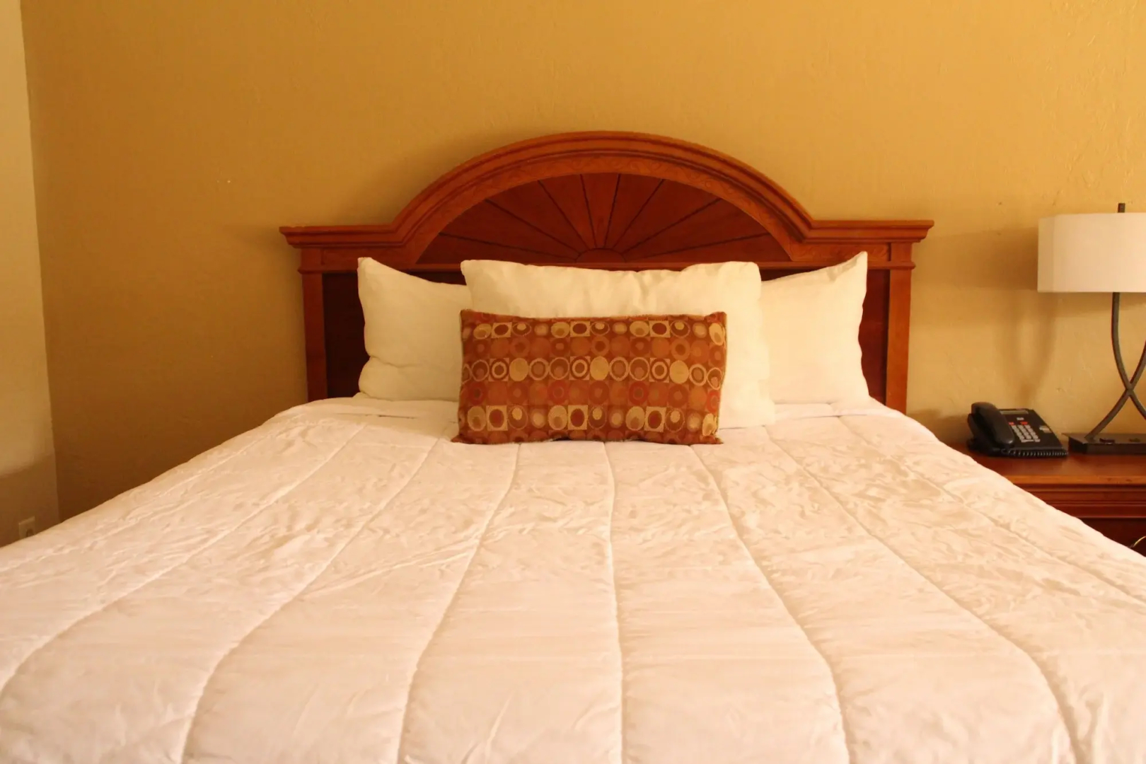 Crystal Cove Hotel