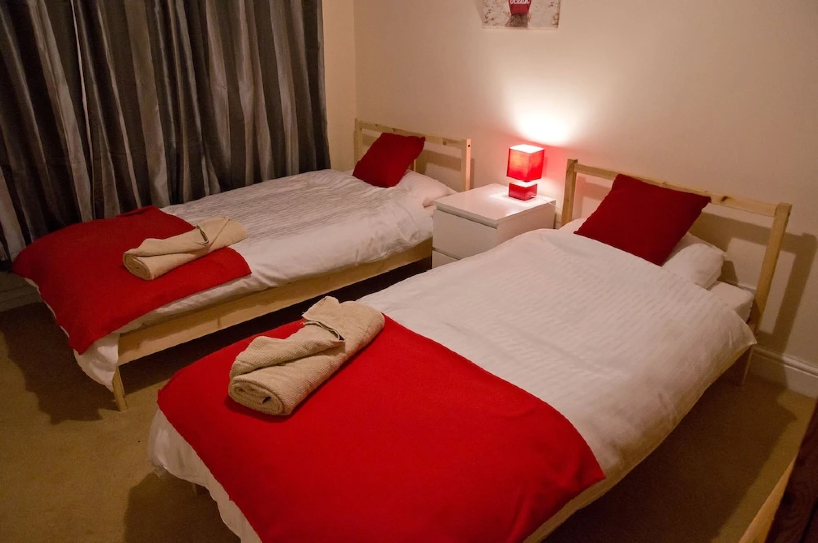 Icon Hutton Apartment