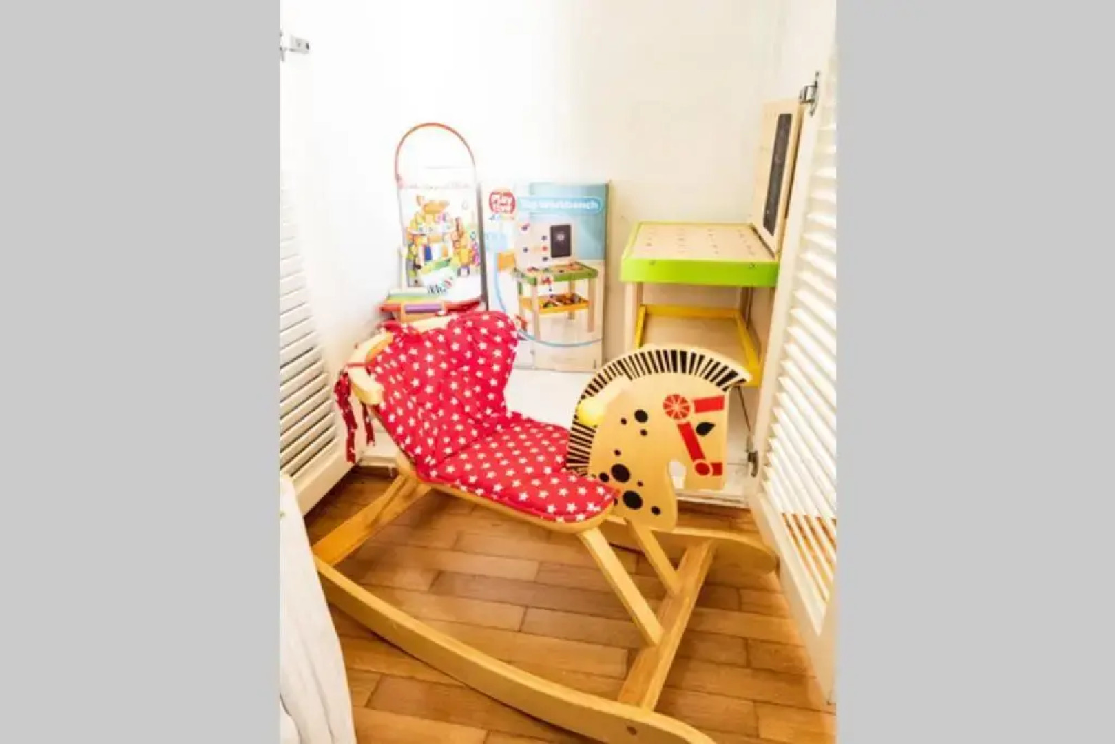 1, Kotzia str. & Poseidonos Avenue, Alimos