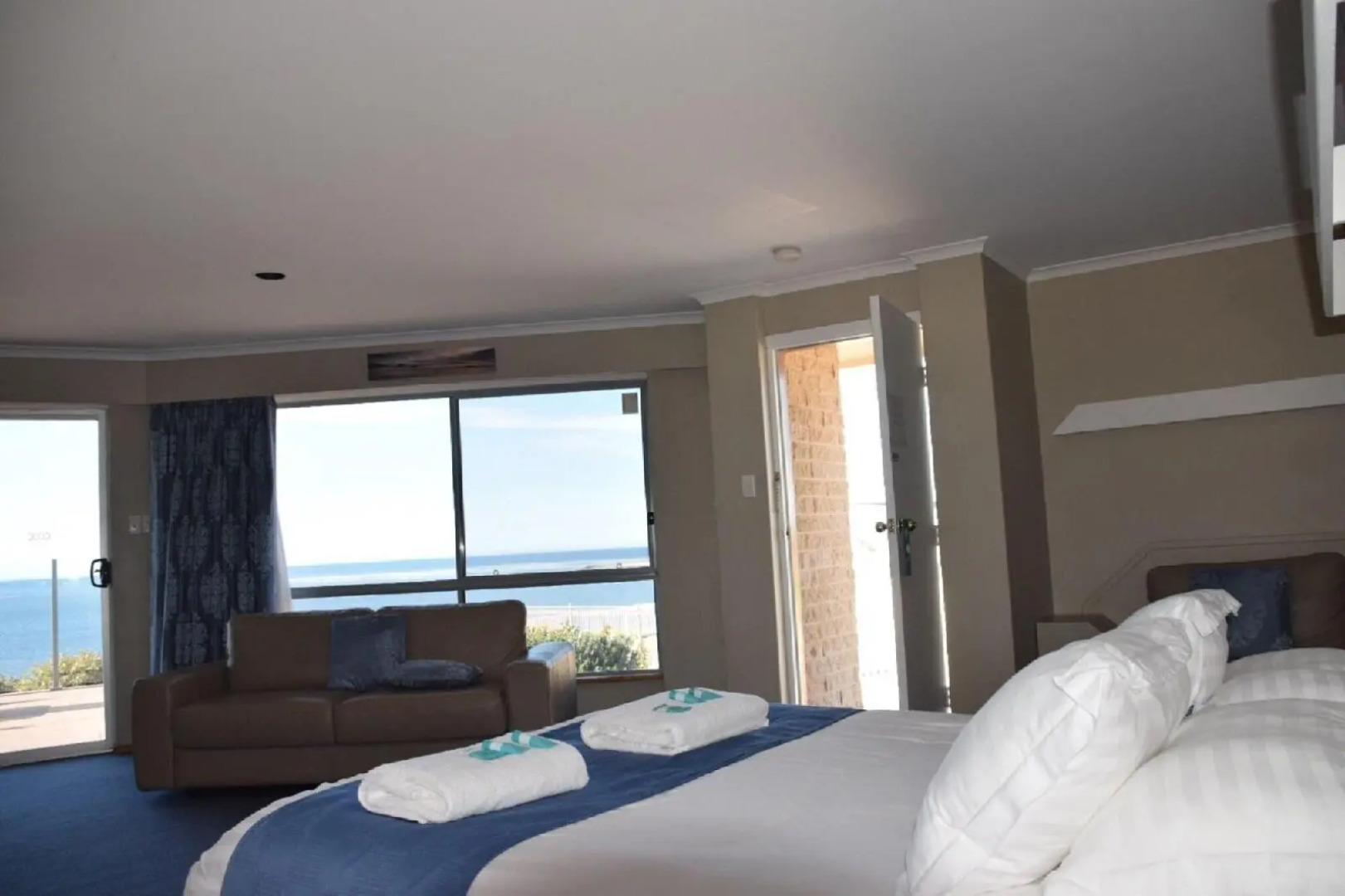 Stansbury Holiday Motel