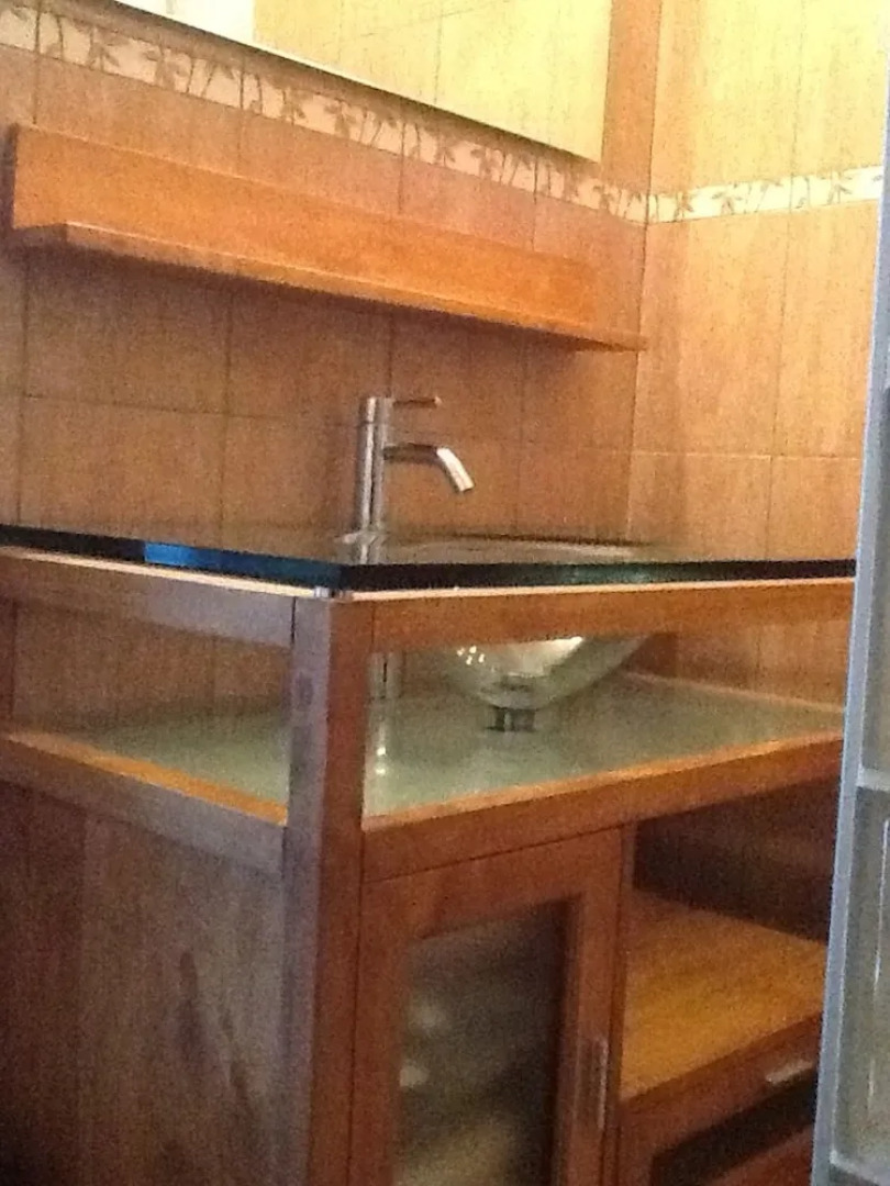 House With 4 Bedrooms in Roquemaure, With Pool Access, Enclosed Garden