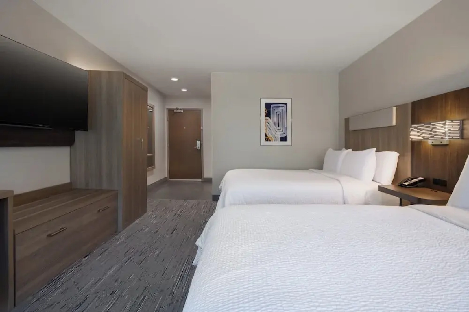 Holiday Inn Express & Suites Muskegon - Grand Haven by IHG