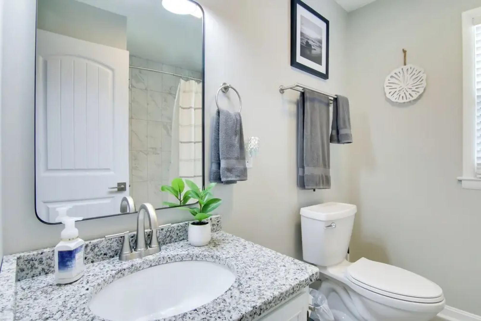 1 Mi to Beach: Fenwick Island Home w/ Boat Ramp