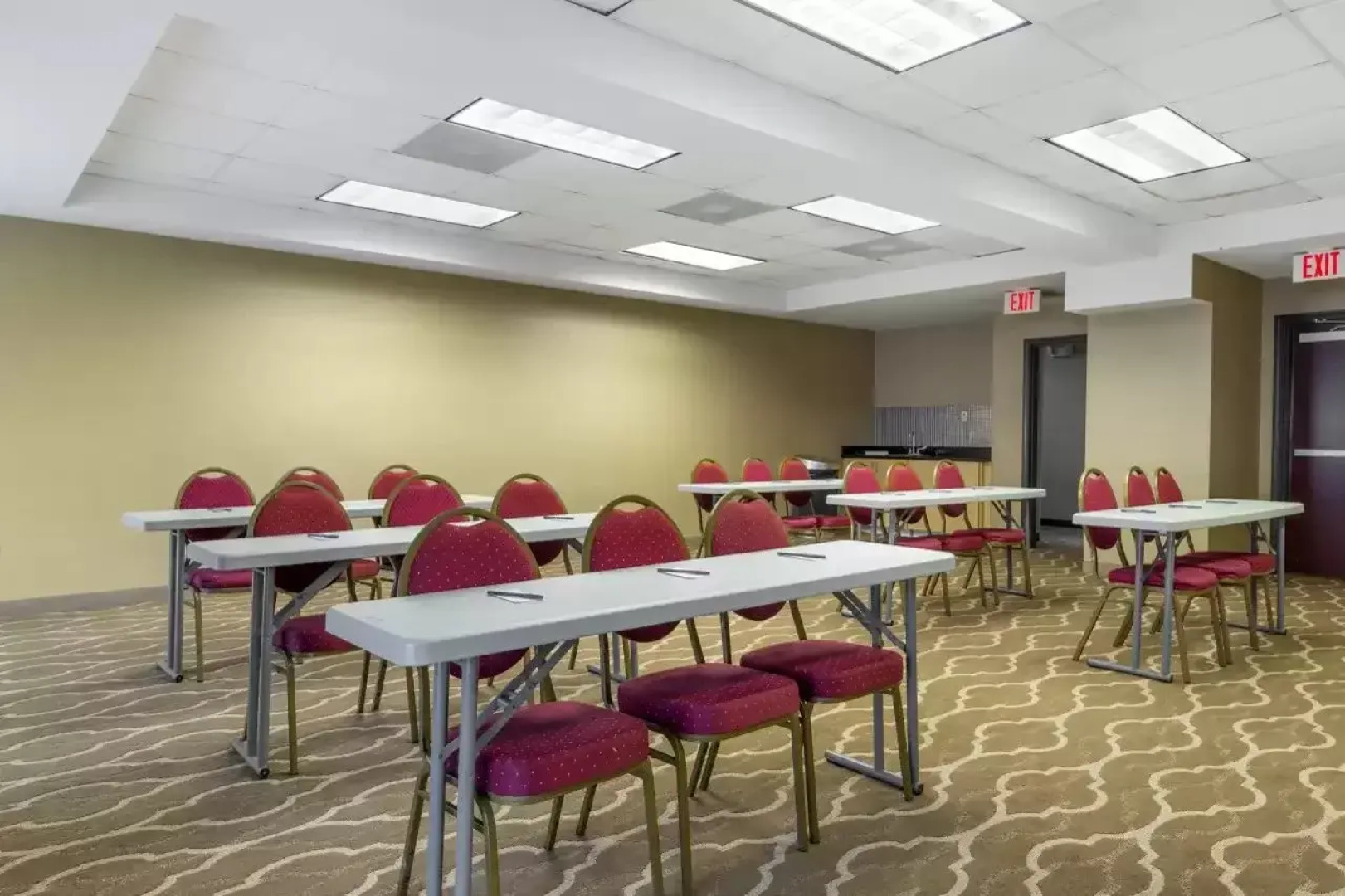 Comfort Suites Locust Grove Atlanta South