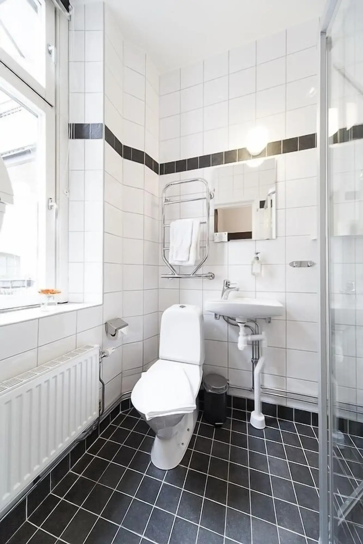 Queen's Hotel by First Hotels