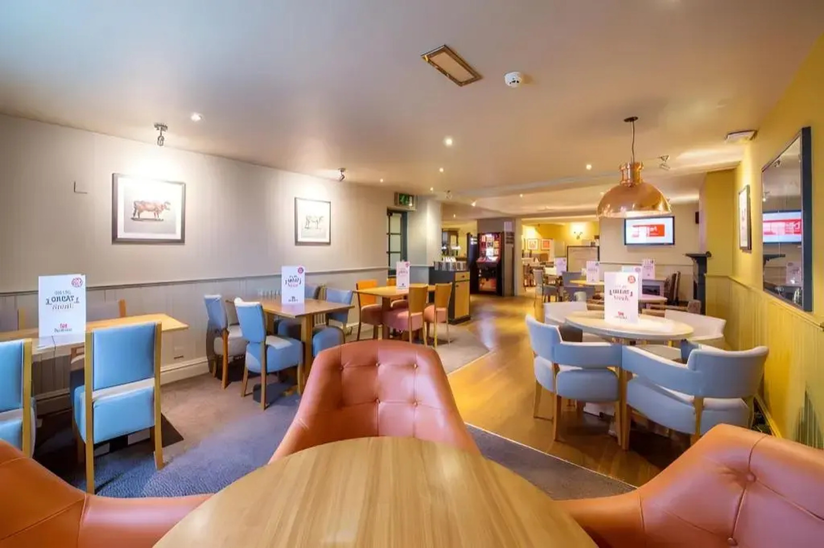 Premier Inn St. Neots - Colmworth Park