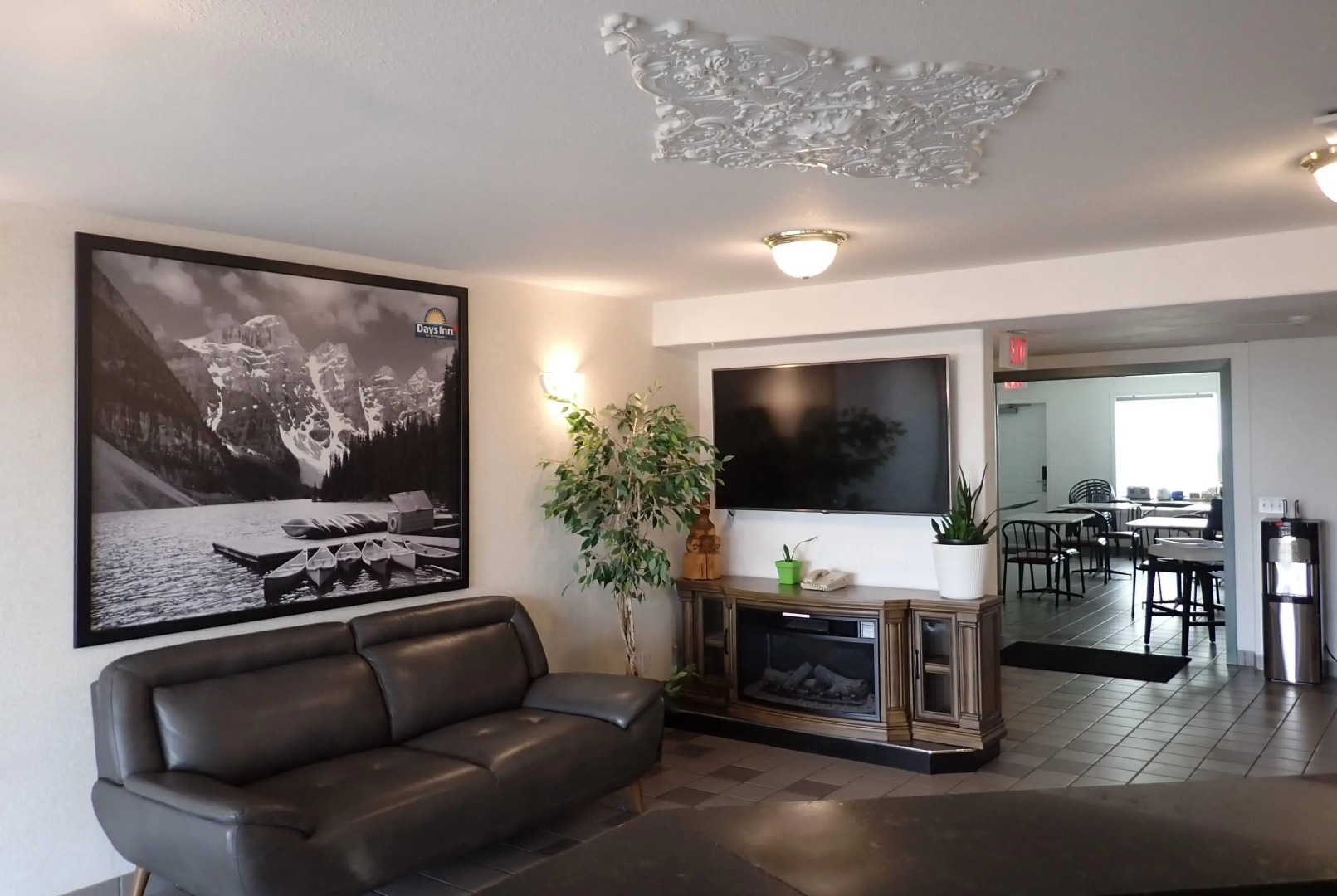 Days Inn by Wyndham Taber