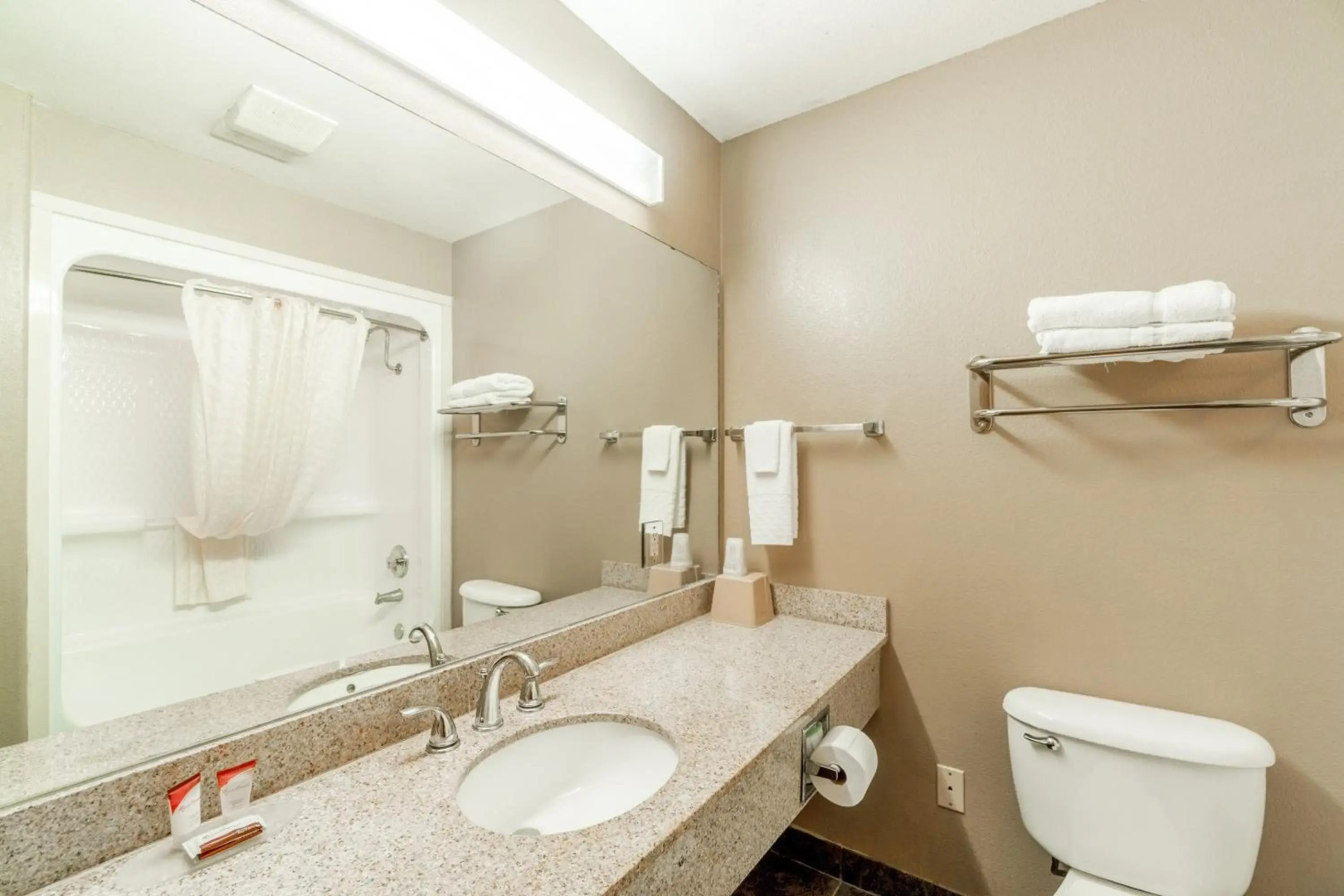 Texan Inn By OYO Beeville US-181