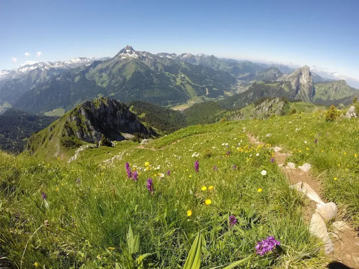 Apartment With 3 Bedrooms in La Chapelle-d'abondance, With Wonderful Mountain View and Furnished Garden - 200 m From the Slopes