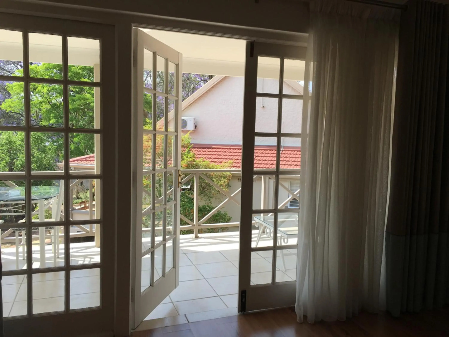 Peaches & Cream Bed & Breakfast