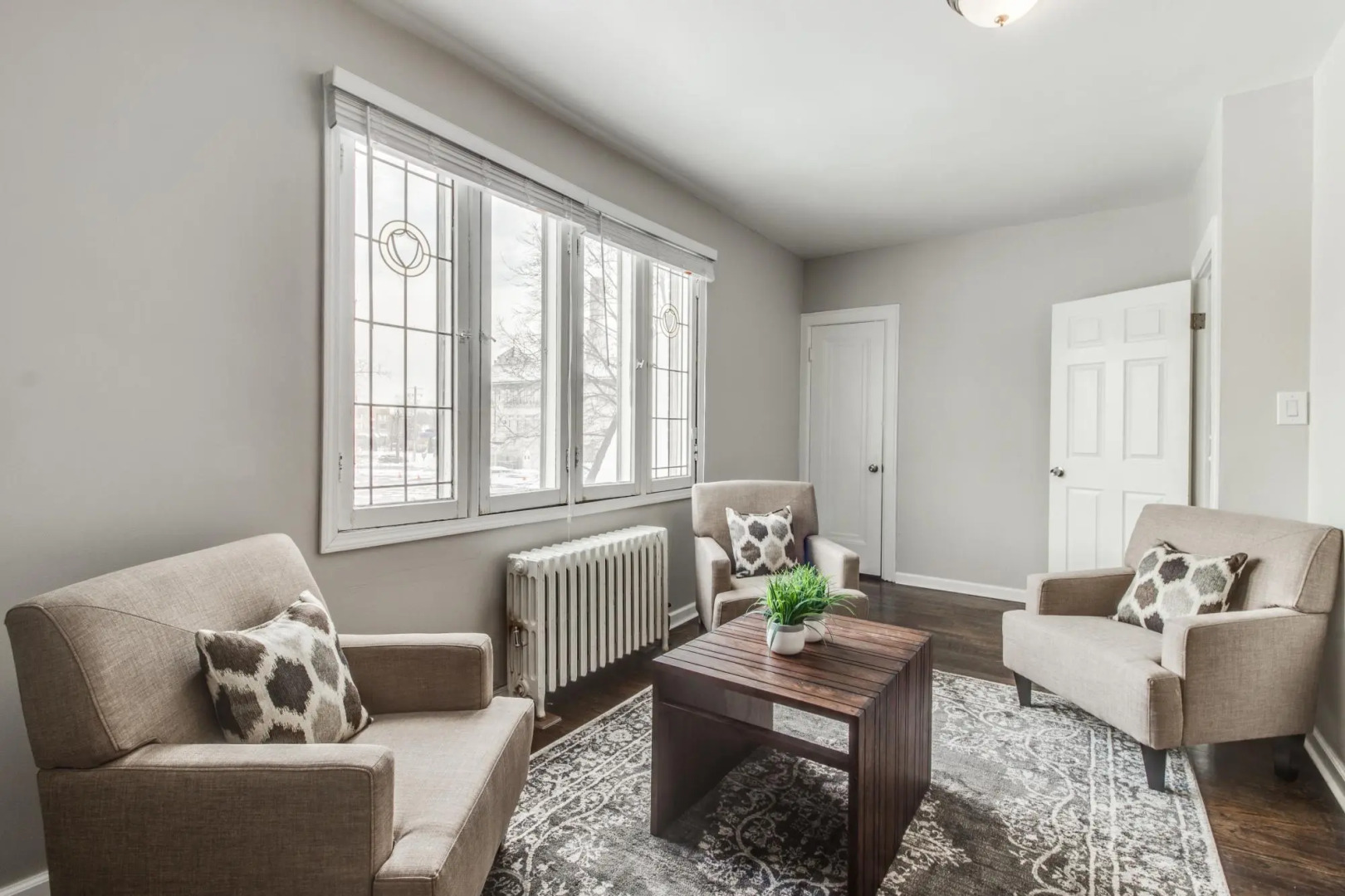 Great 6 bedroom peaceful family retreat