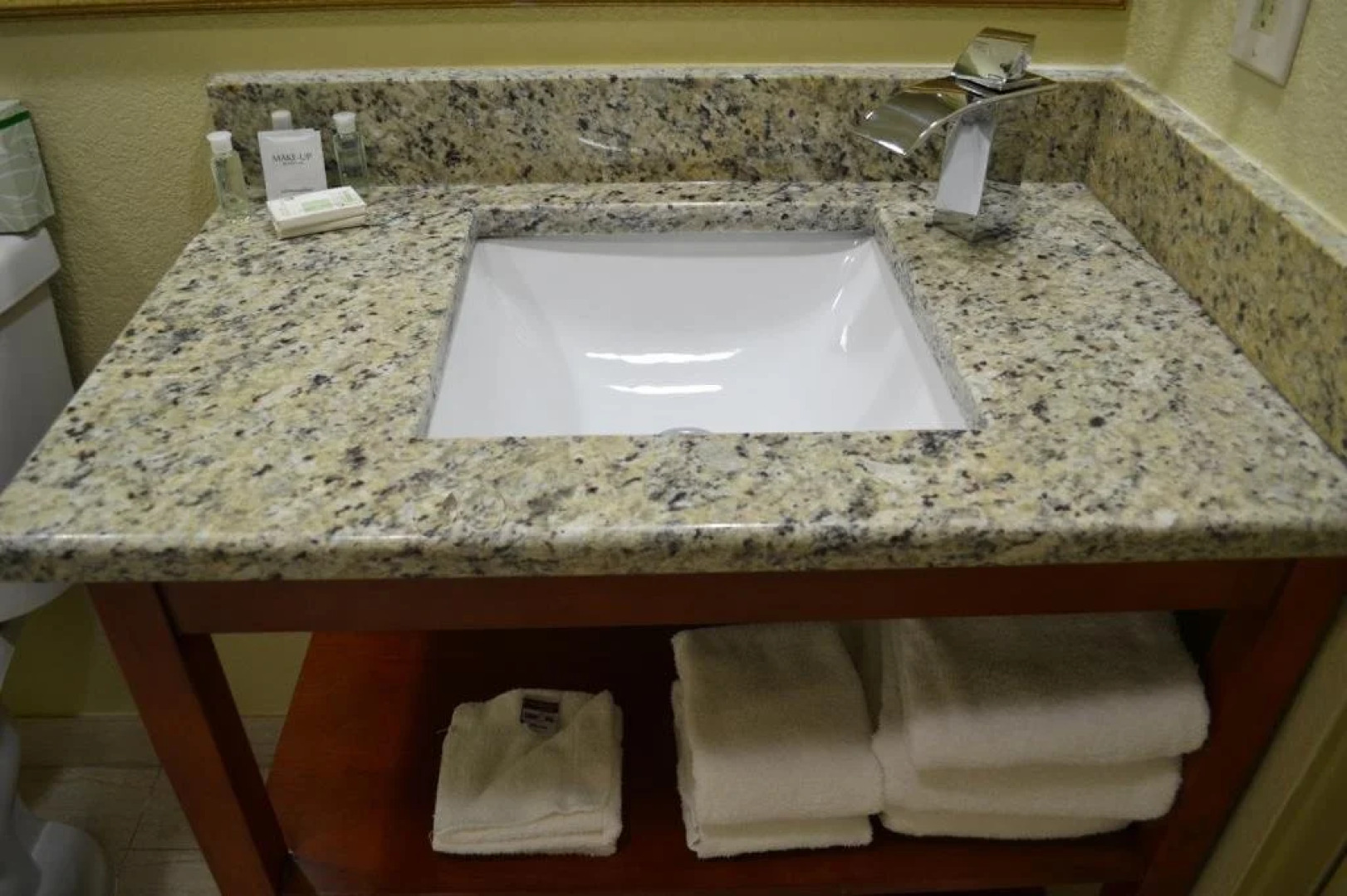 Punta Gorda Waterfront Hotel & Suites