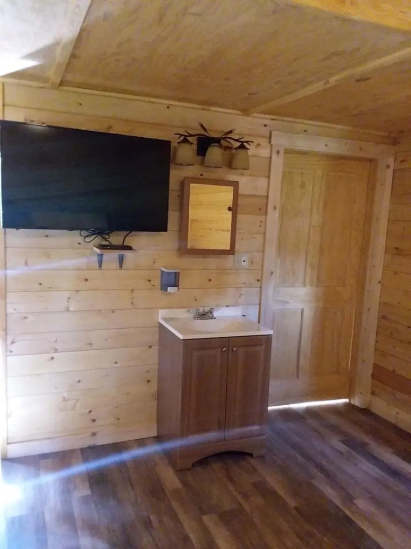 Glacier Acres Guest Ranch