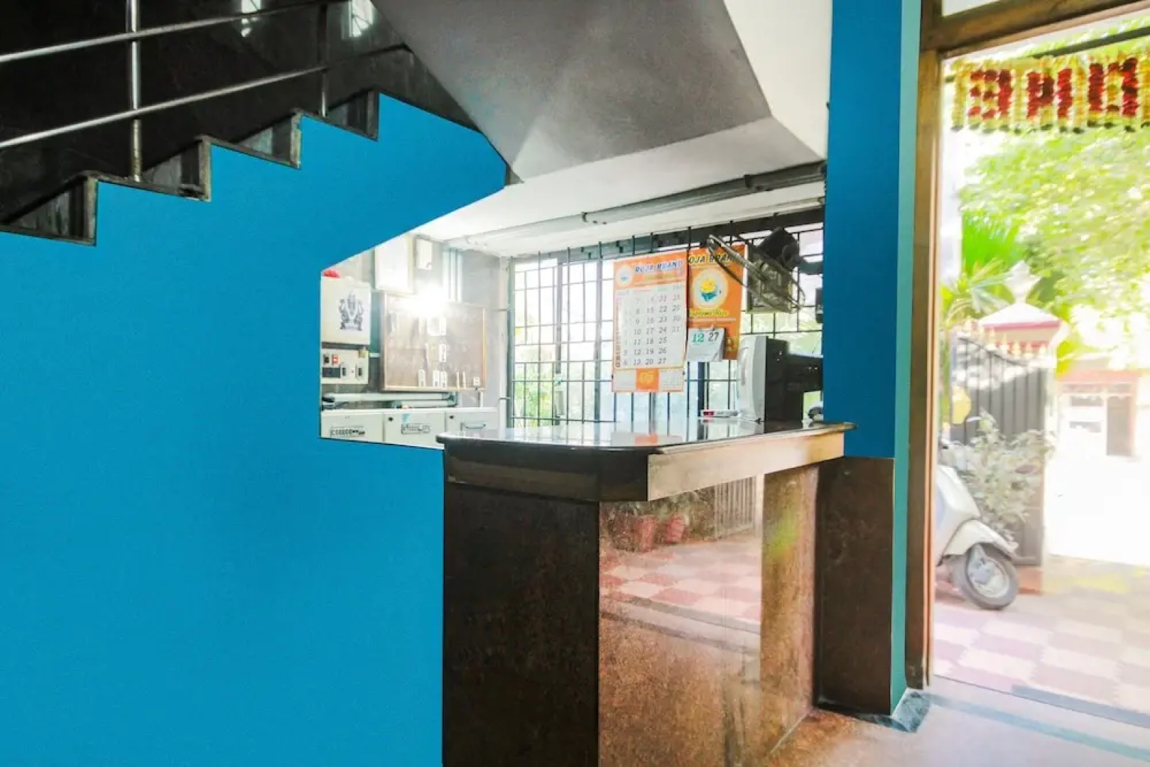 SPOT ON 44152 Lk Residency