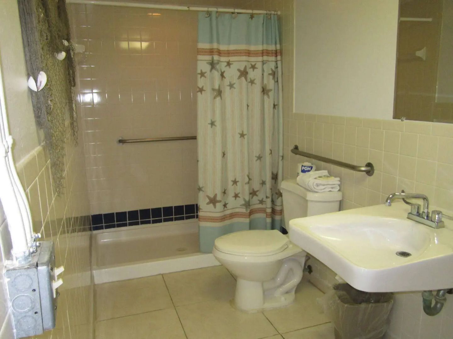 Anchor Inn and Cottages