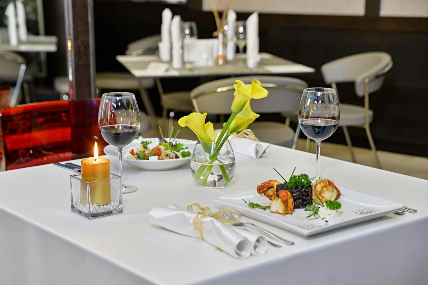 Rosslyn Central Park Hotel