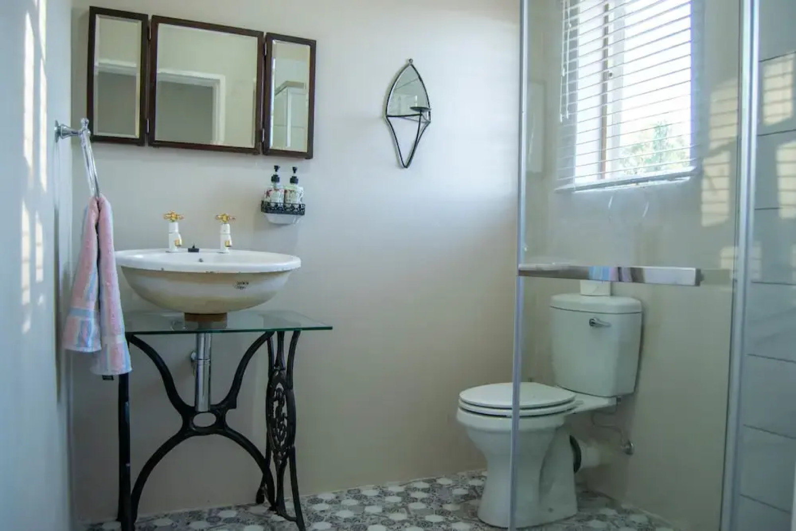 The Fat Mulberry Guesthouse