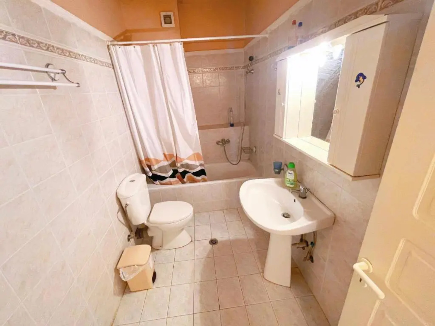 WSD Luxury Cozy 2BD Apt with study & City View Balcony