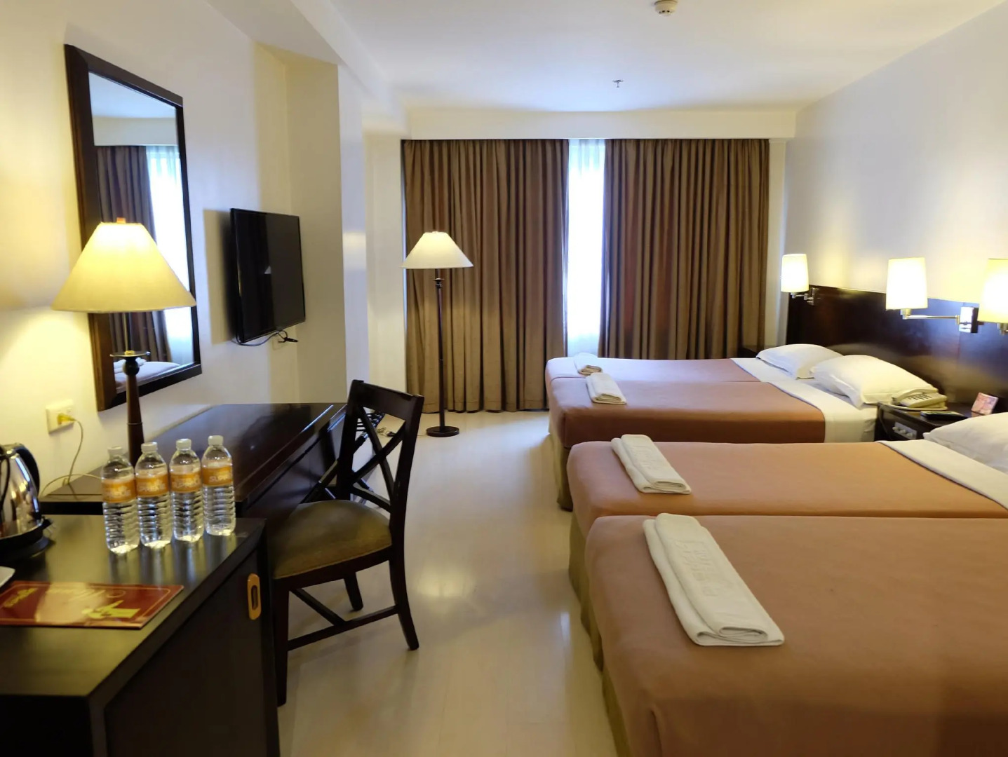 Hotel Supreme Convention Plaza