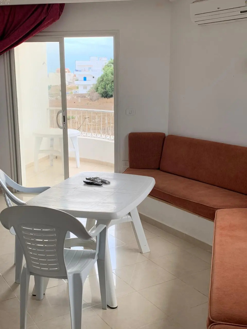 Airbetter - Beachfront 4bedroom Duplex in Kelibia