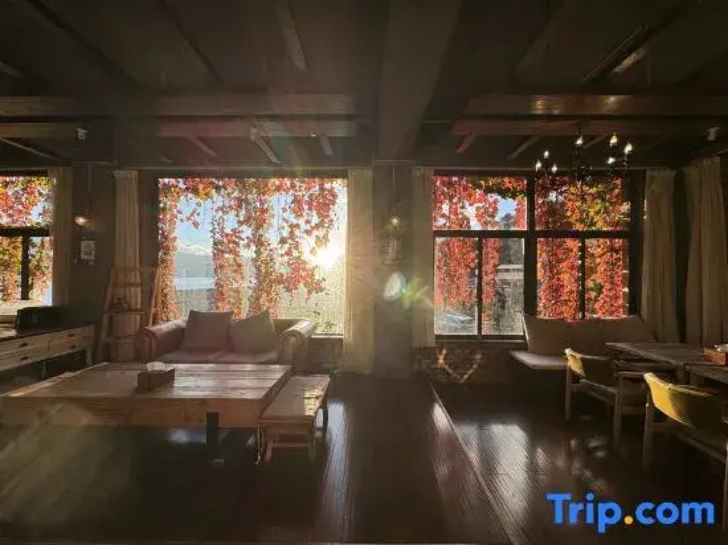 Tinghuatang Seaview Garden Inn