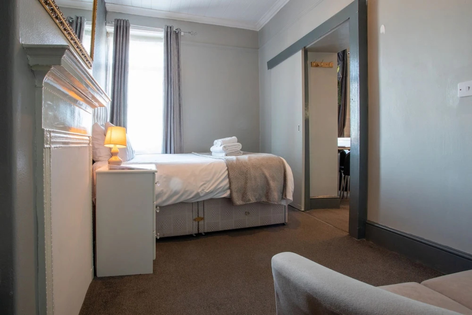 Old Barrington Arms Apartments